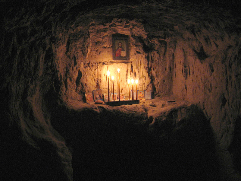 cave_candles
